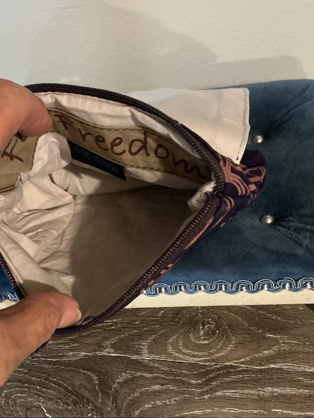 Sak Saum For Freedom Wristlet Deep Purple Tan Silkscreen Floral Print 5.5x7 EUC